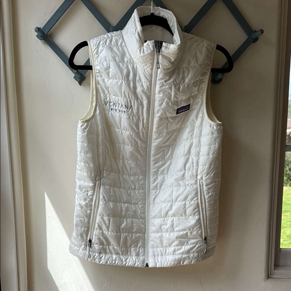 Patagonia Women's White Quilted Vest